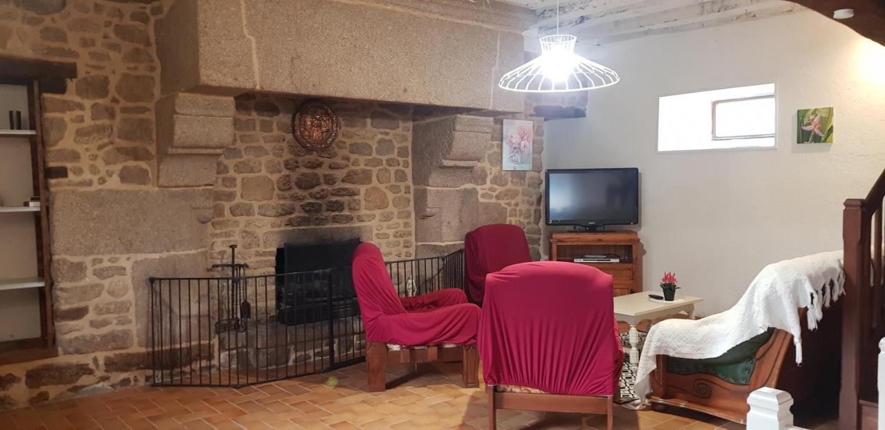 فيلا La Campagne Bretonne Parigné المظهر الخارجي الصورة